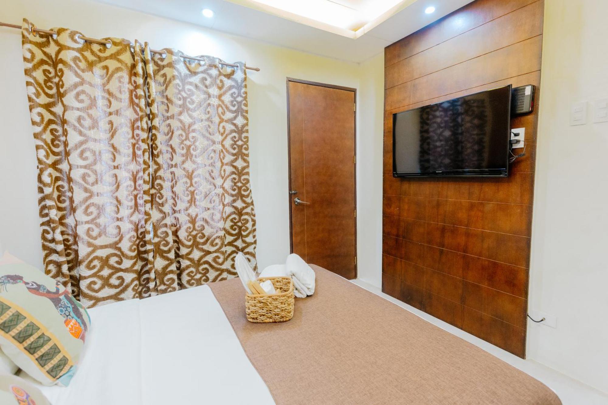 Spacio Caliraya Bed & Breakfast Lumban Exterior photo