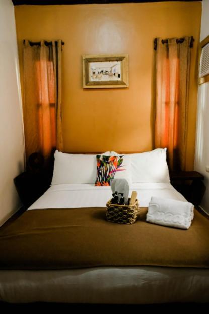 Spacio Caliraya Bed & Breakfast Lumban Exterior photo
