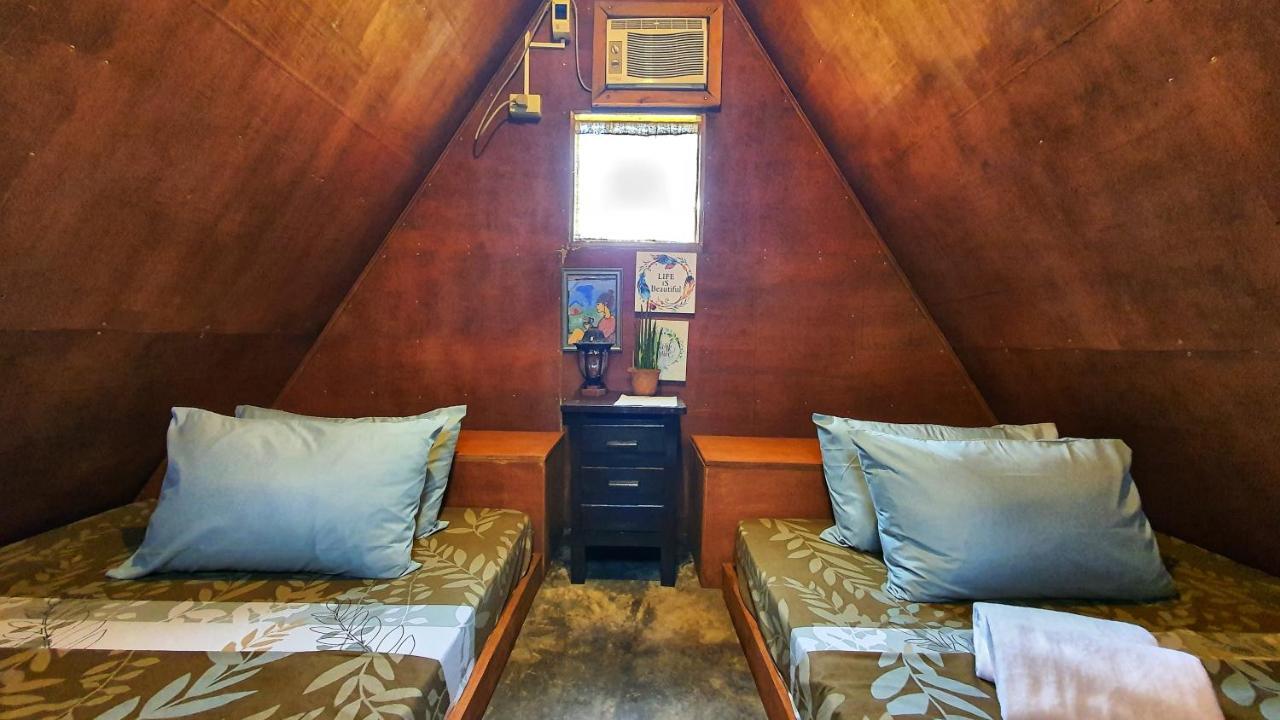 Spacio Caliraya Bed & Breakfast Lumban Exterior photo