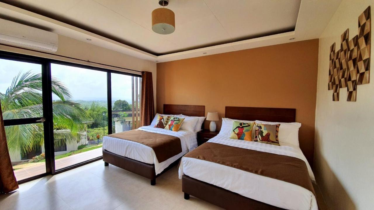 Spacio Caliraya Bed & Breakfast Lumban Exterior photo